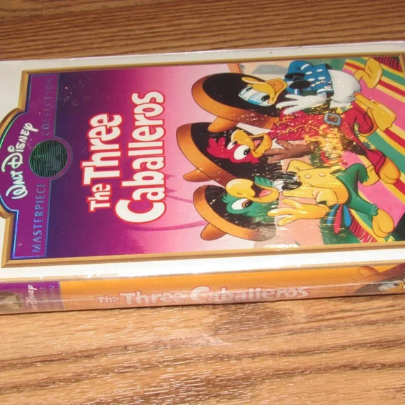 Walt Disney Masterpiece Collection “THE THREE CABALLEROS” (VHS)~SEALED! - Picture 3 of 4